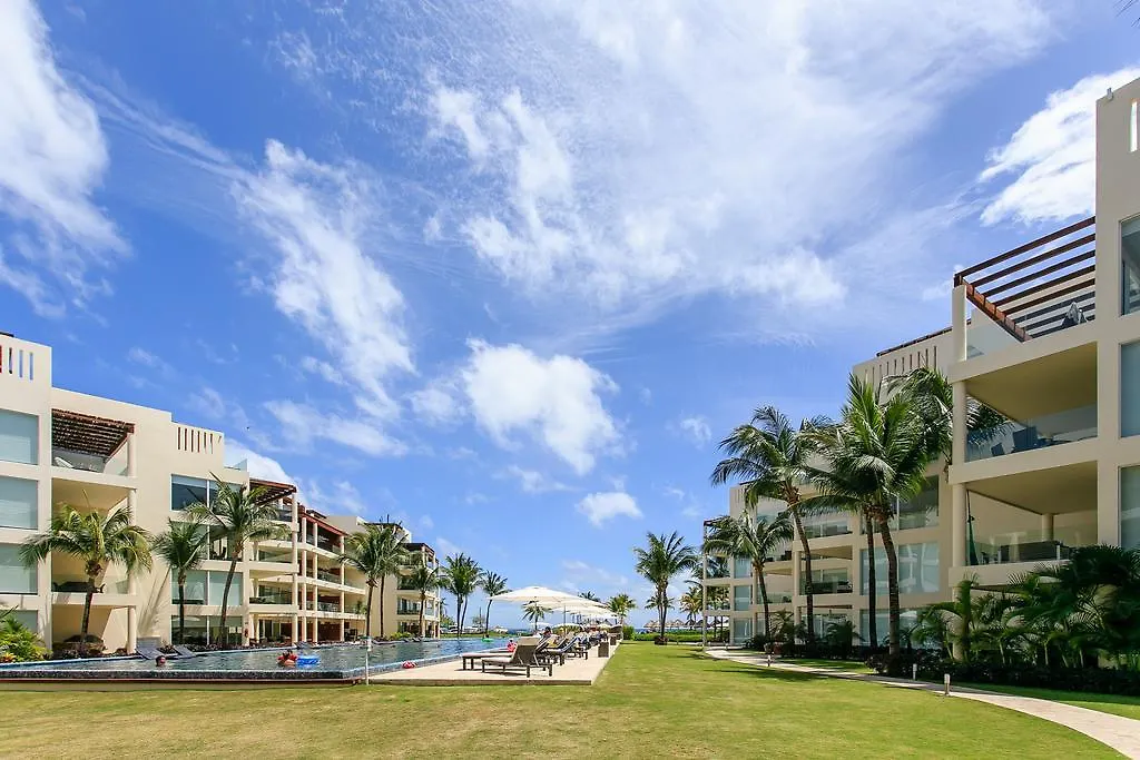 El123 Elements Condos 2 Bedroom Apartment Playa del Carmen