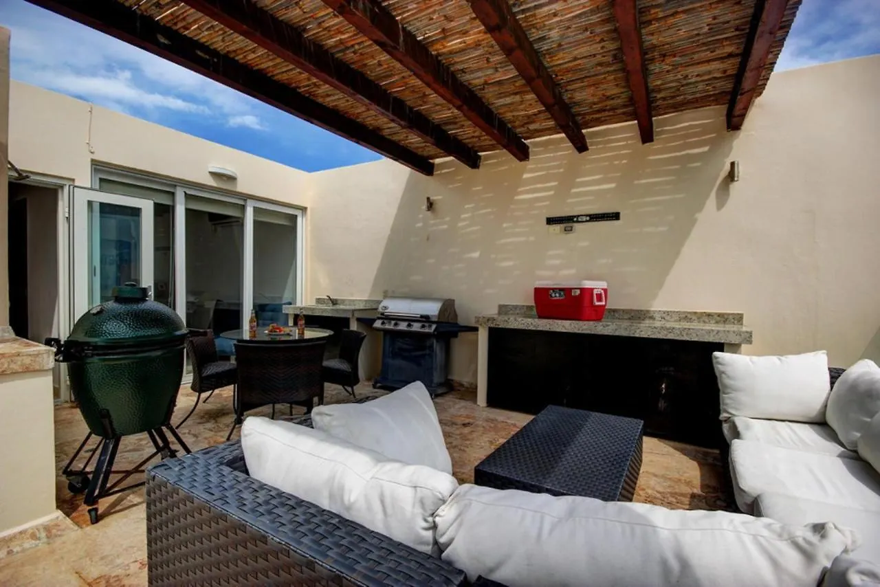 El123 Elements Condos 2 Bedroom 0*, Playa del Carmen