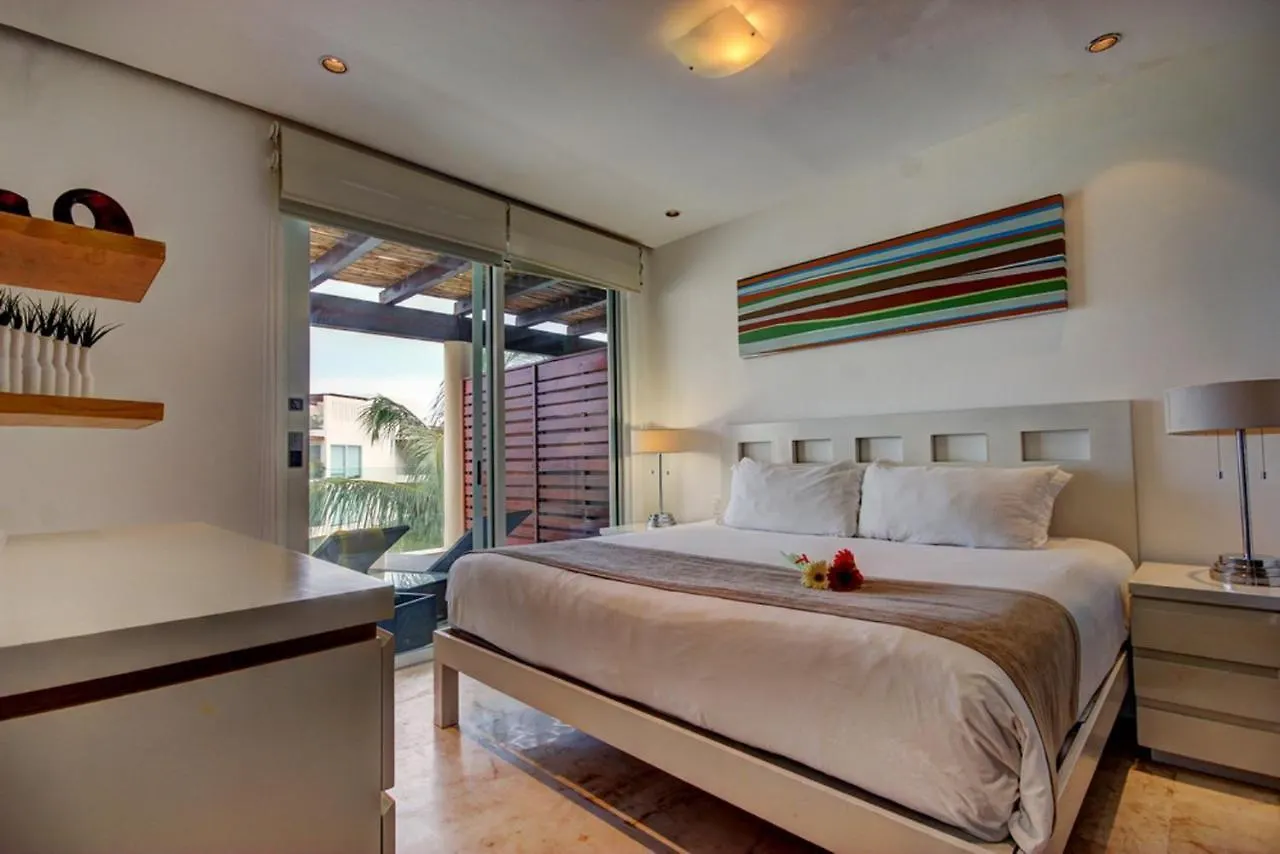 El123 Elements Condos 2 Bedroom Apartment Playa del Carmen